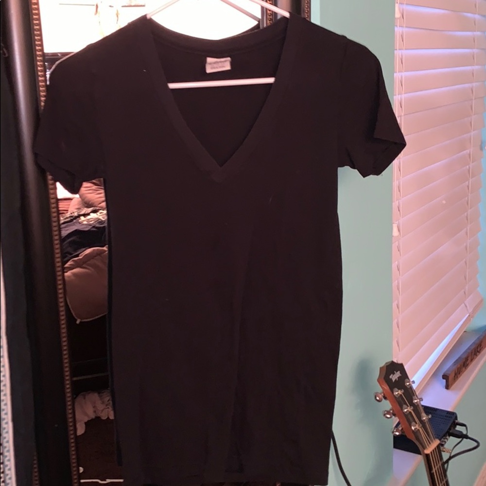 LOVE PINK V-Neck
